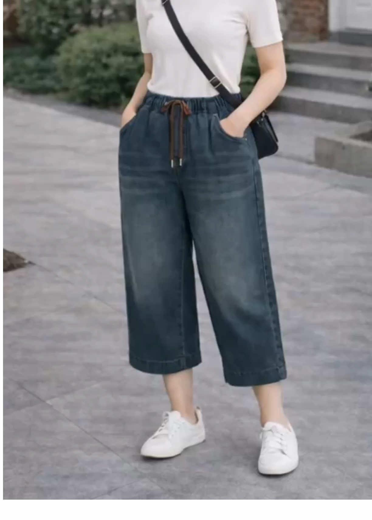 Trendy Jeans Fashion Promo