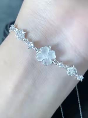 Elegant Silver Bracelet Promotion