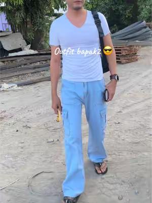 Cargo Jeans Outfit Promotion