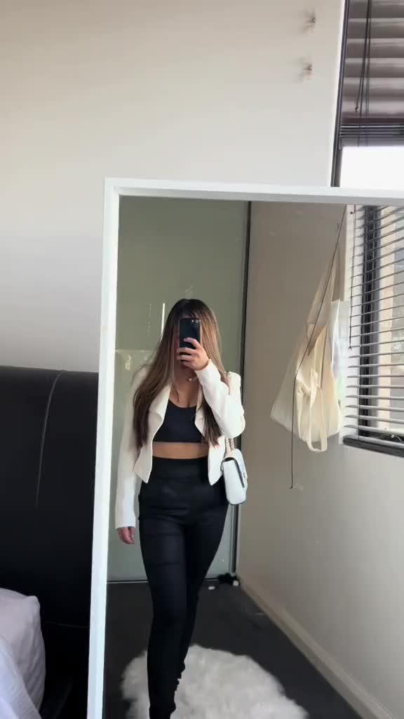 Free Gift Fashion Apparel Promo