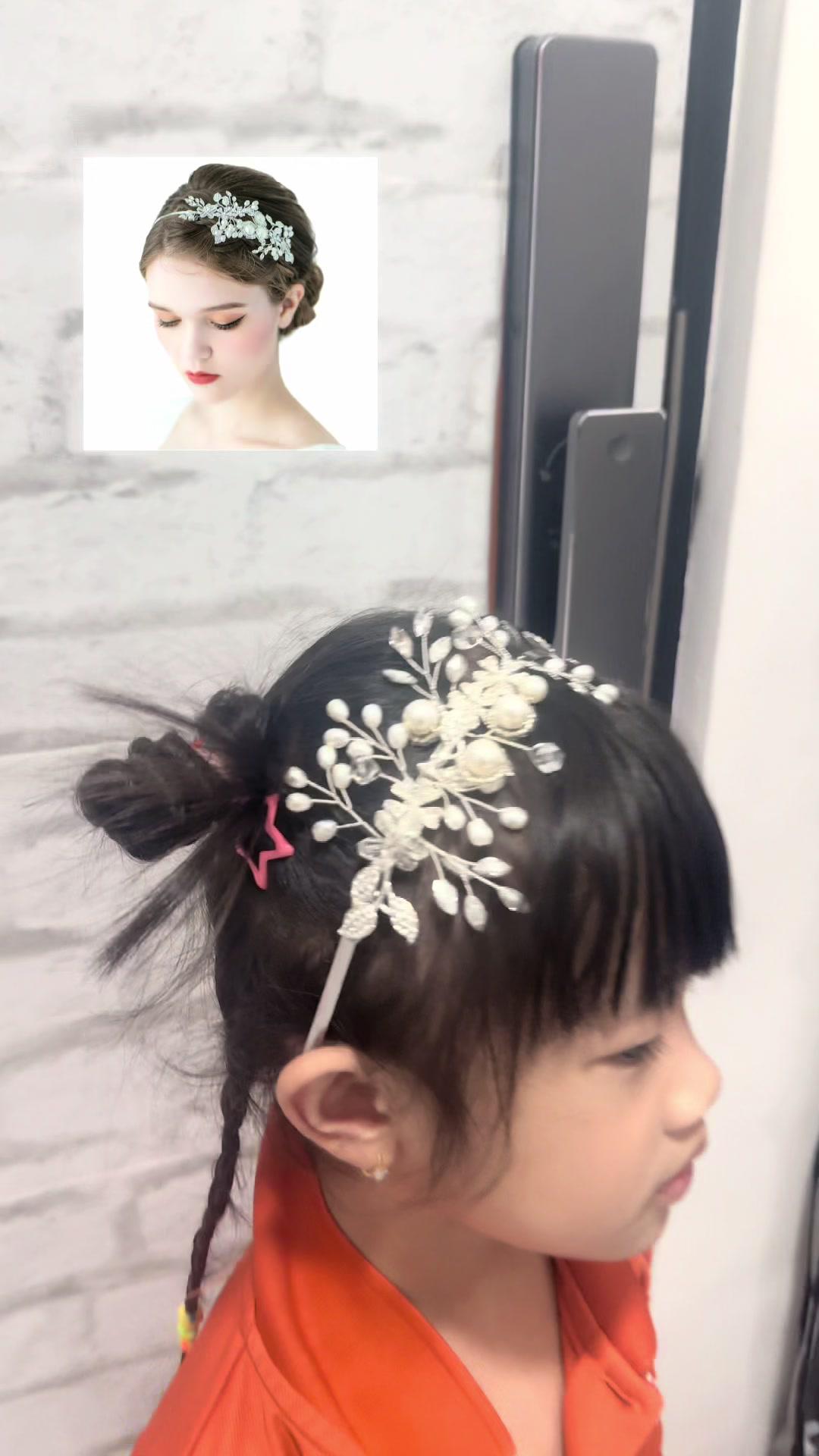 Elegant Hair Jewelry Promotion