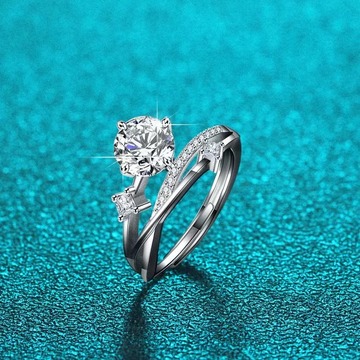 Moissanite Ring Jewelry Promo