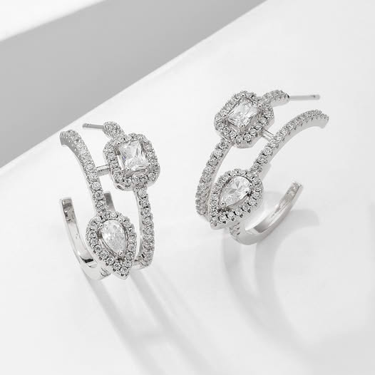 Stunning Jewelry Set Promotion