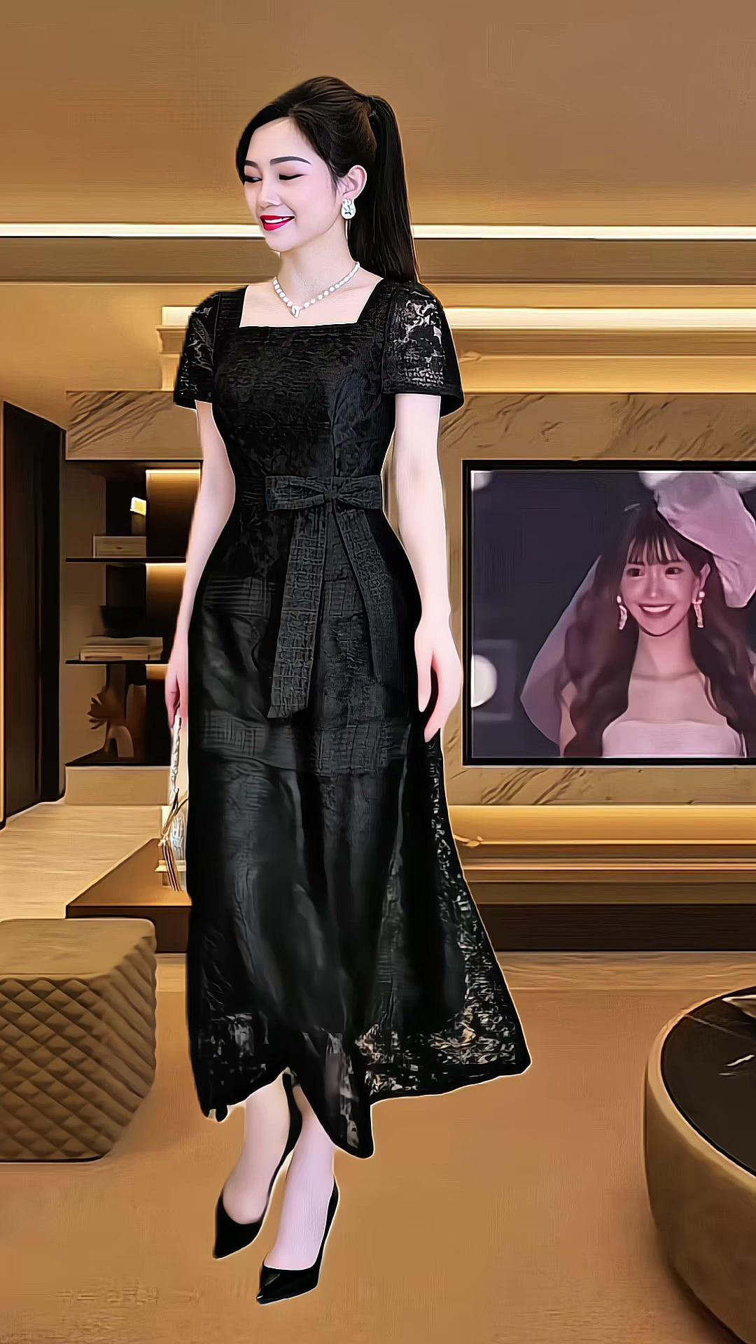 Elegant Long Dress Fashion Promo
