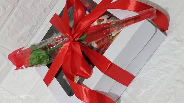 Customized Gift Pack Promotion