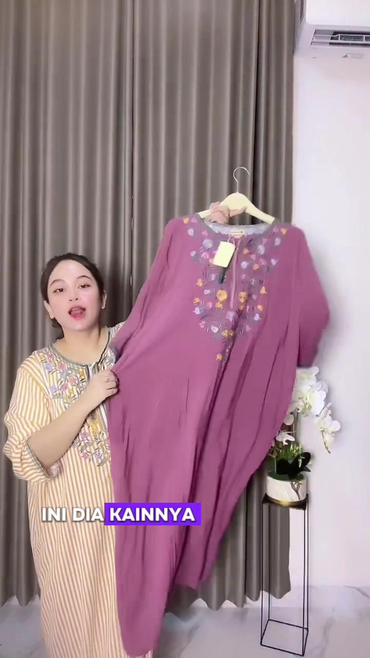 Fashion Apparel Promo