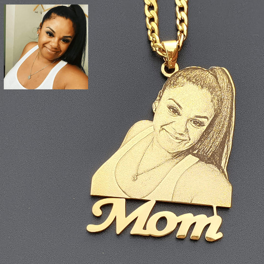 Personalized Mom Necklace Gift