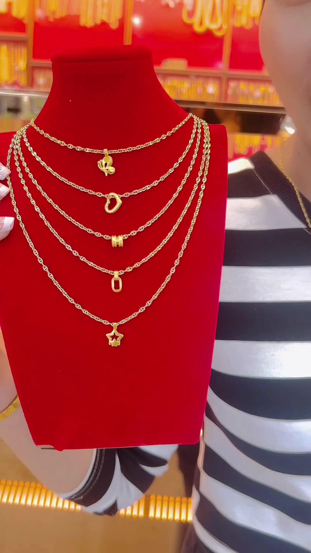 Gold Necklace Jewelry Promo