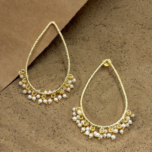 Pearl Teardrop Earrings Promo