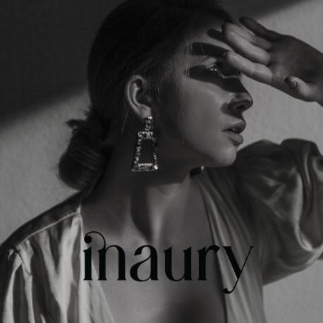 Inaury