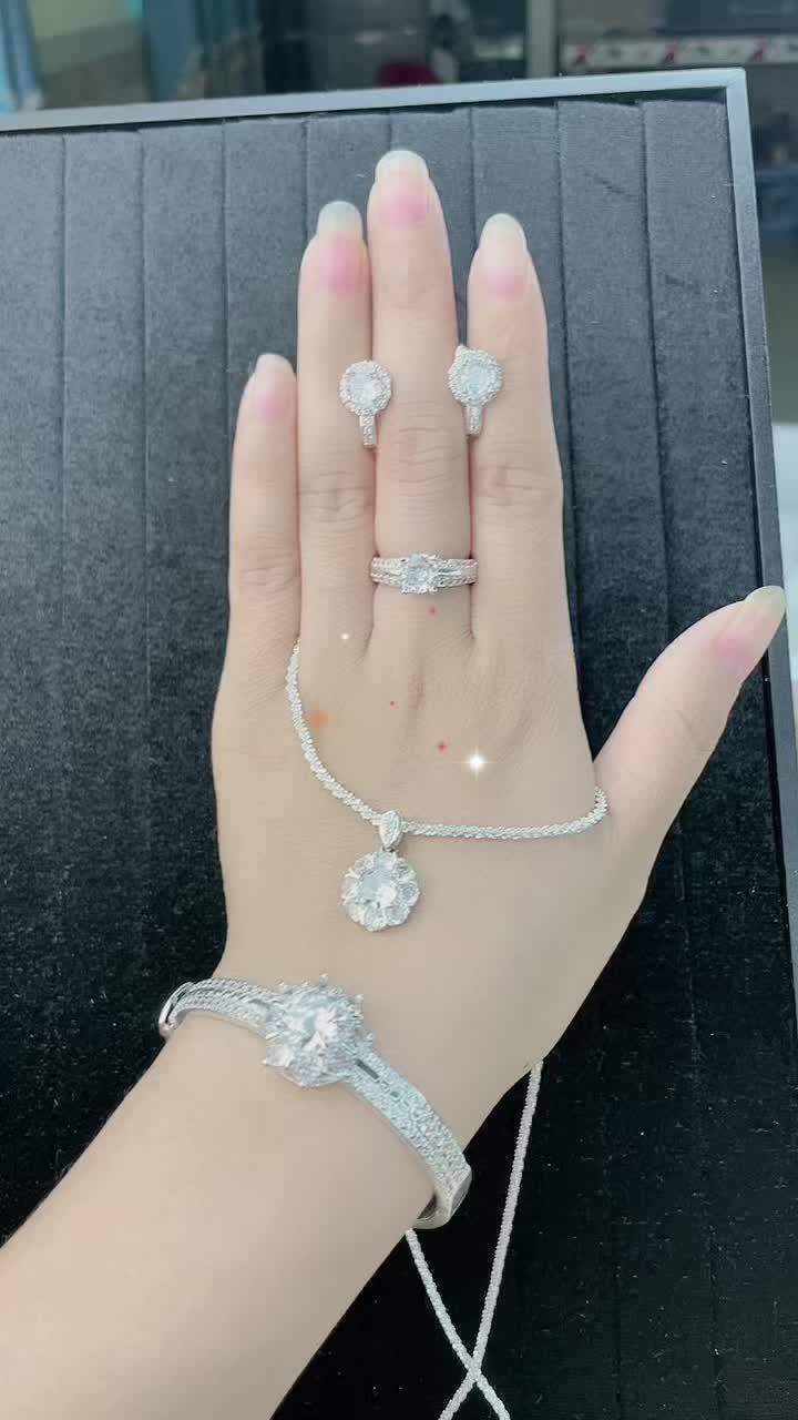 Hoa Mai Jewelry Collection Promo