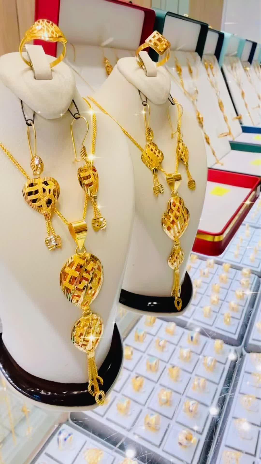 Gold Necklace Sale Promo