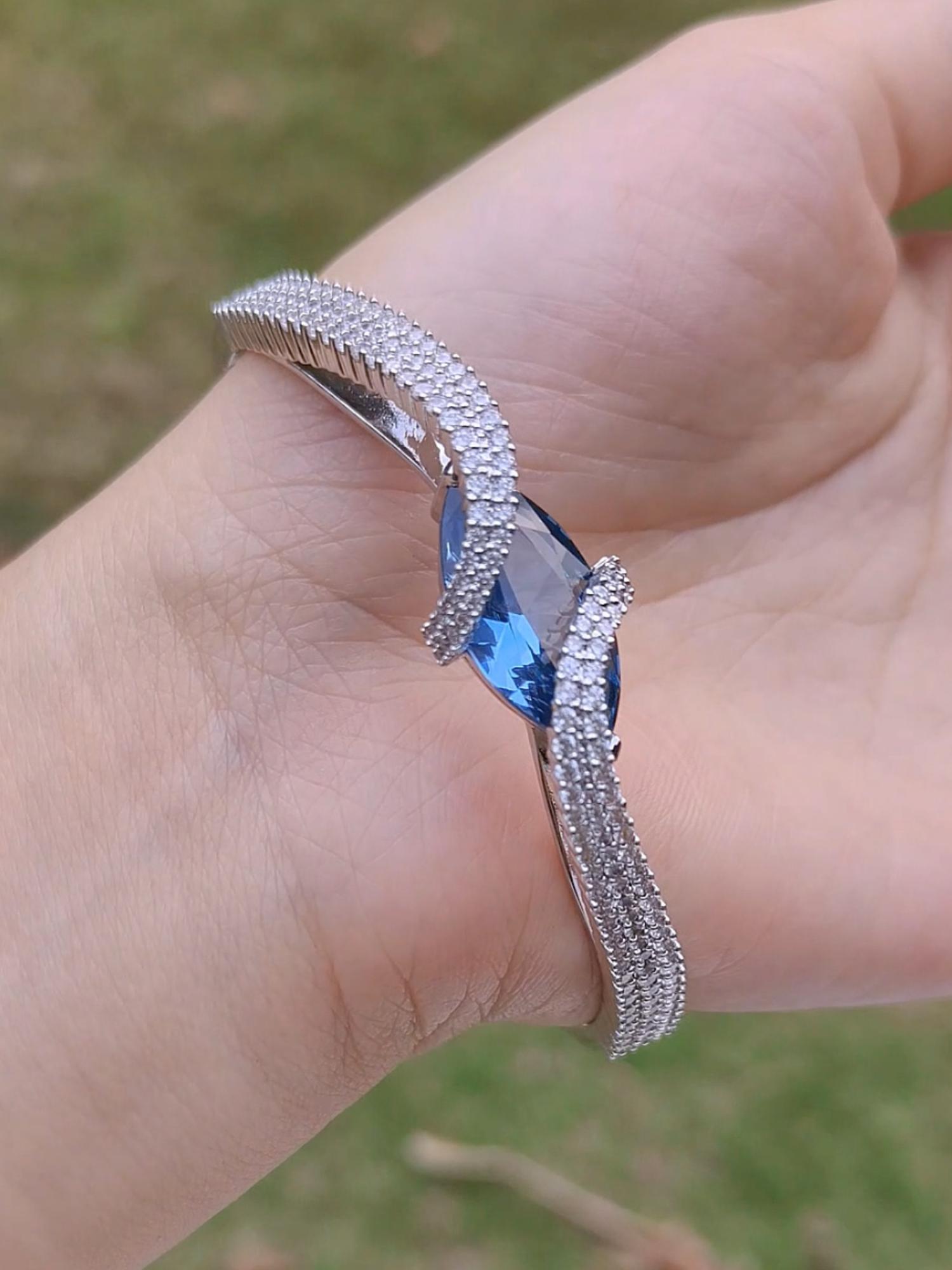 Beautiful Bracelet Jewelry Promo