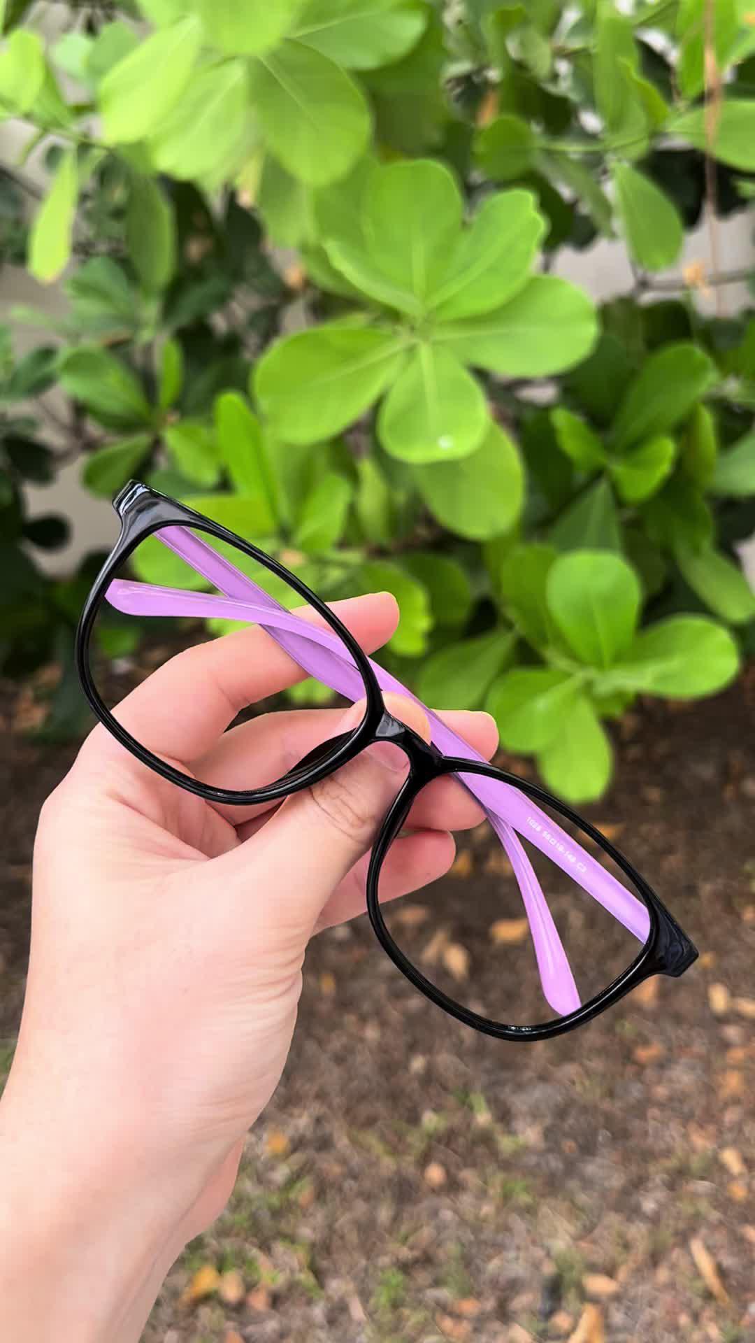 Oversize Glasses Promo