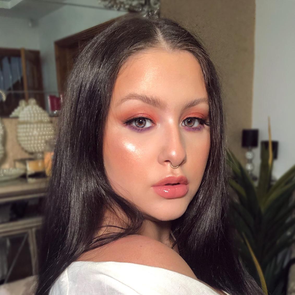 Yasmin Schwitzer