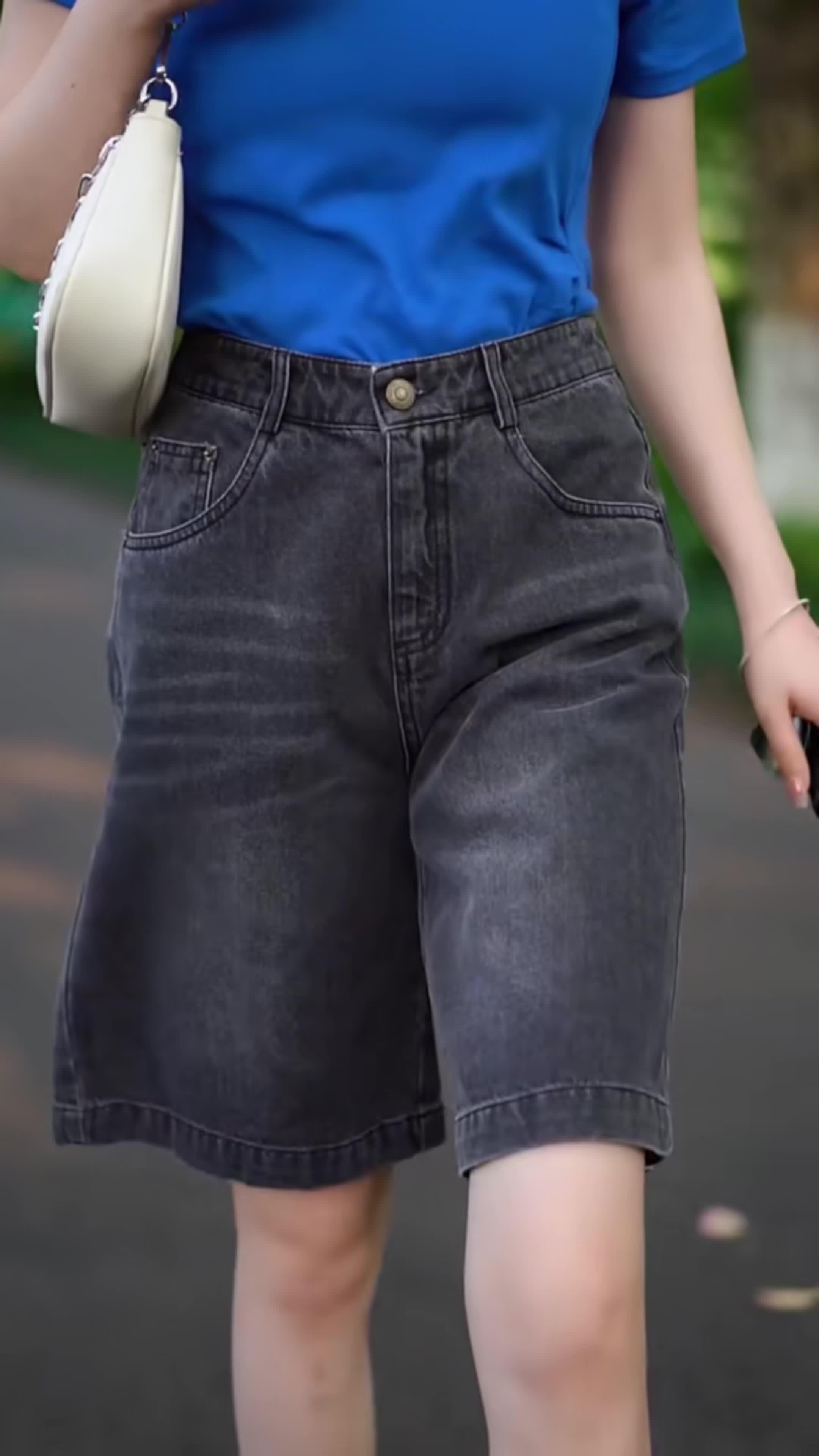 Trendy Knee-Length Jean Shorts Promo