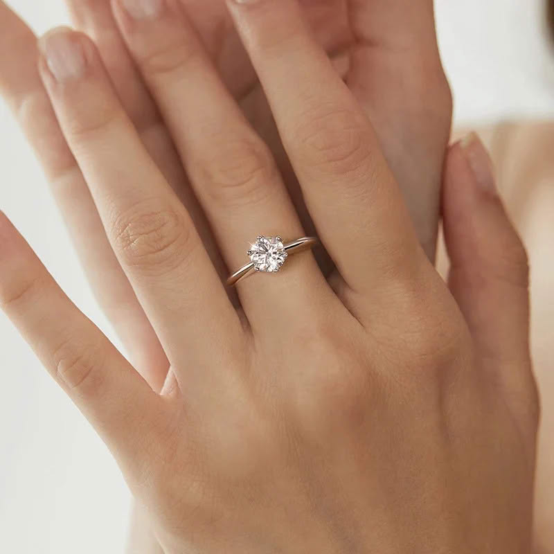 Elegant Ring Jewelry Promo