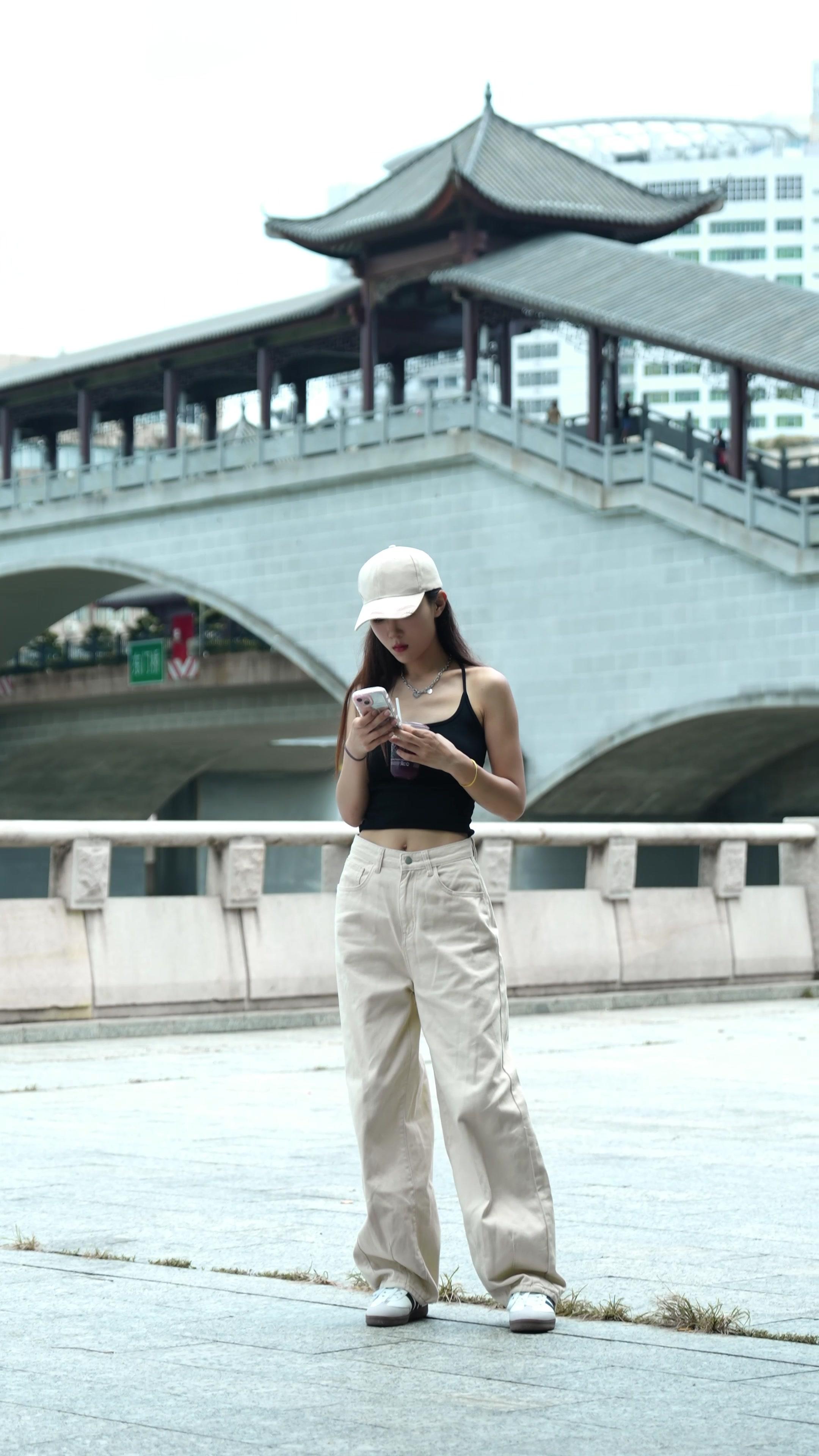 Summer Jeans Fashion Sale