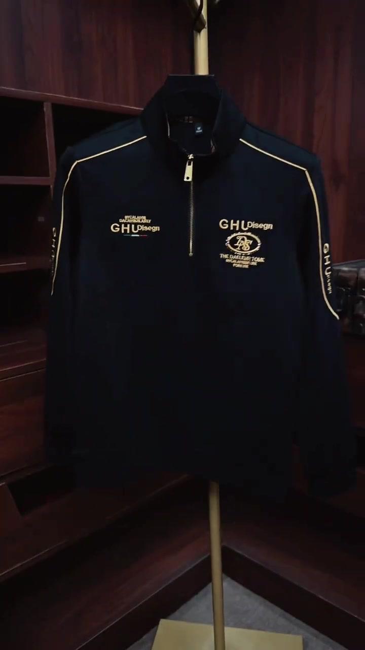 Half-Zip Long-Sleeved Top Promo