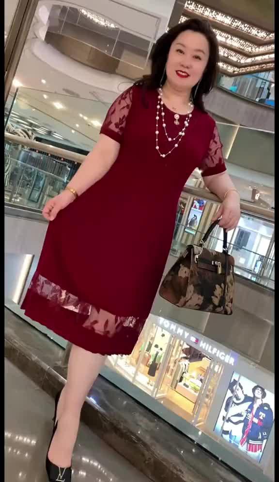 Elegant Dress Fashion Promo