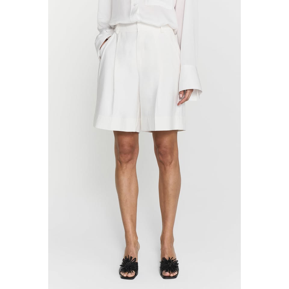 Scandinavian Fashion Apparel Promo