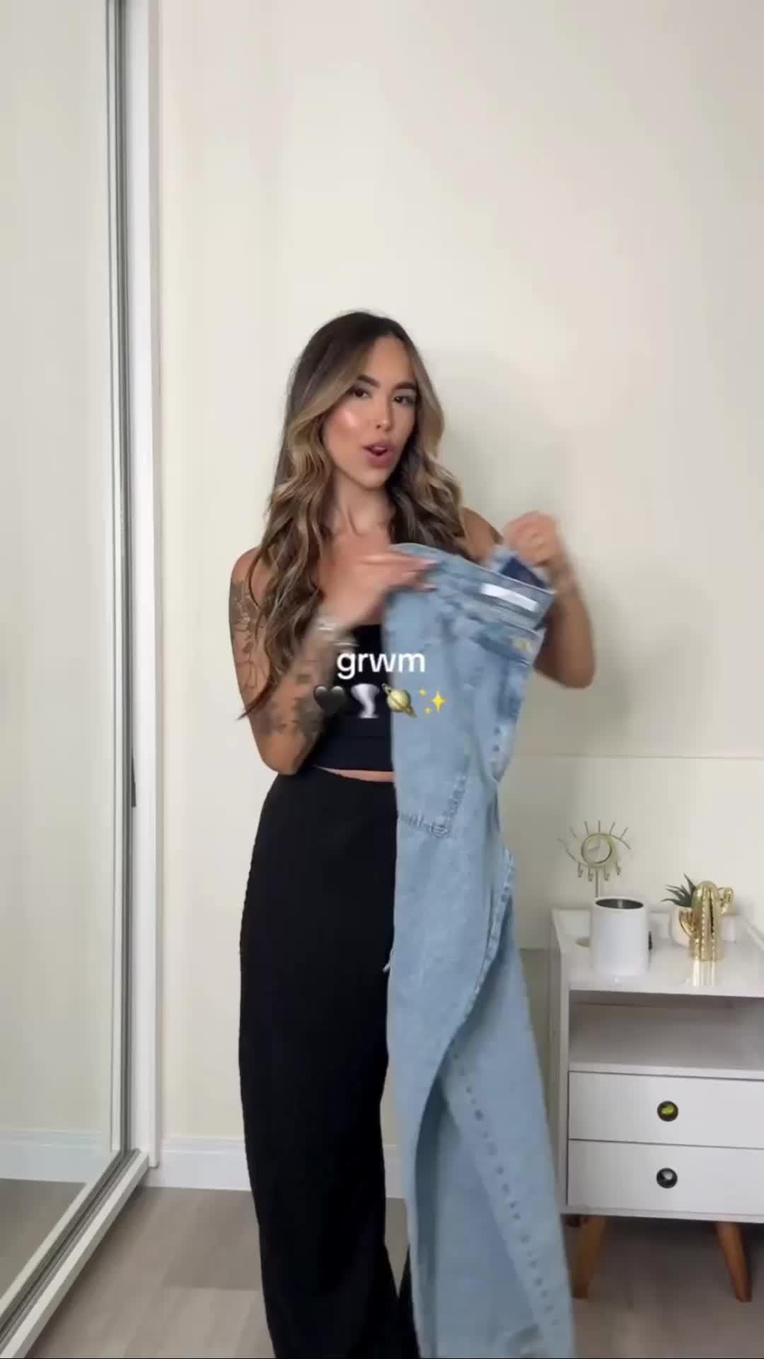 Fashion Apparel Promo