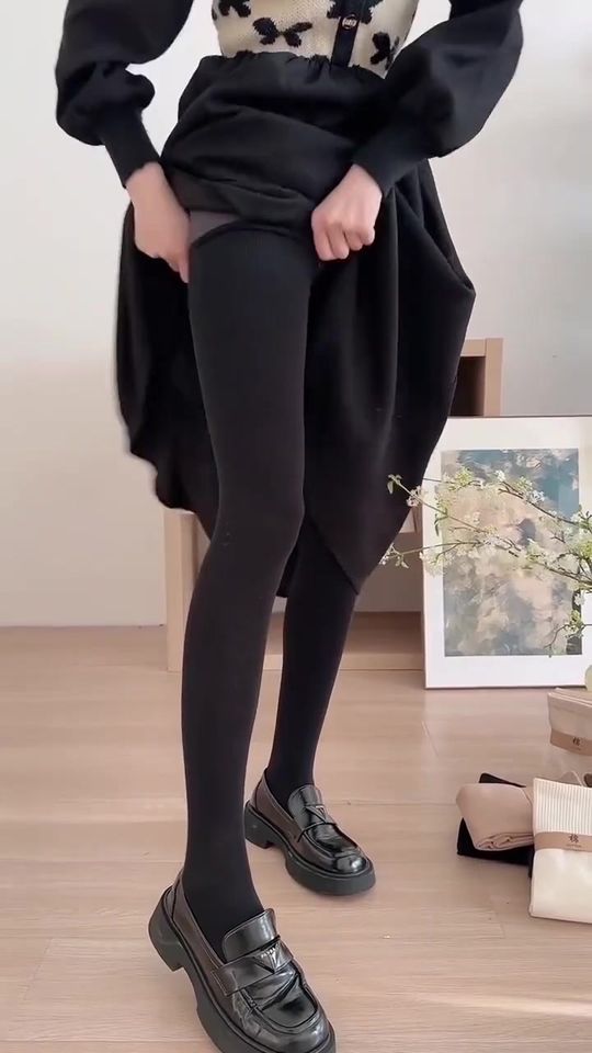 Winter Knee High Socks Fashion Promo