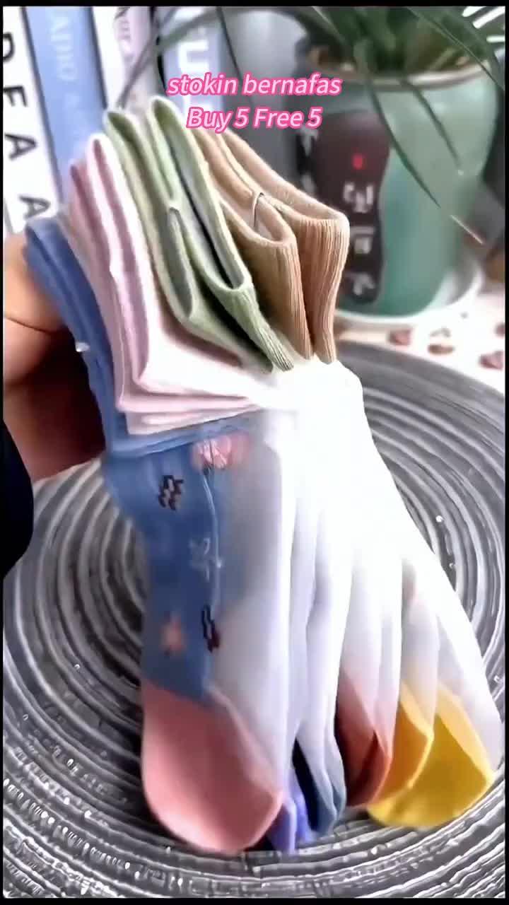 Retro Women's Socks Promotion