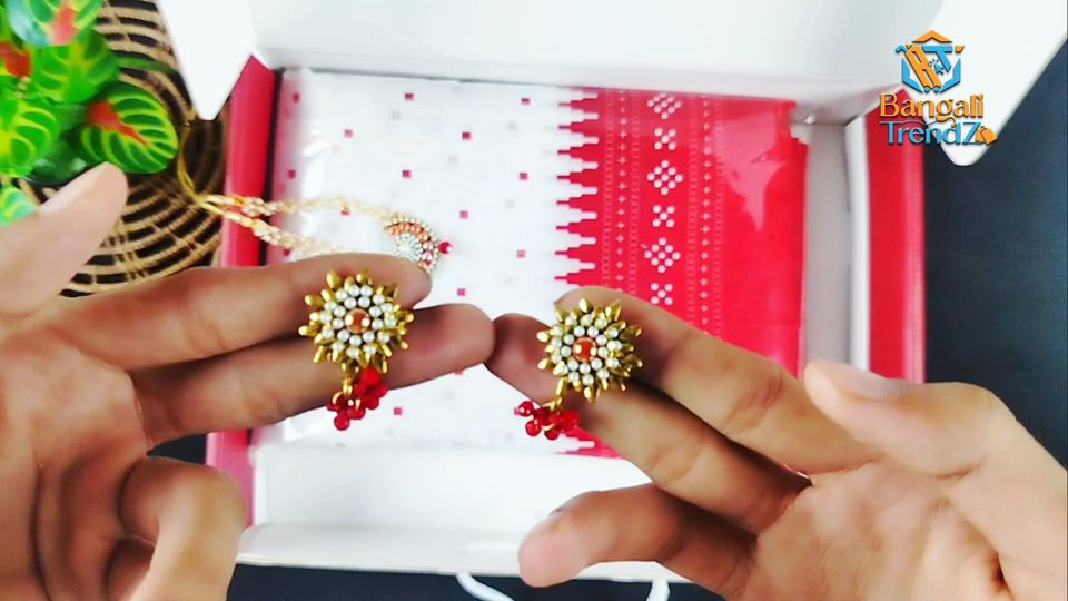 Puja Jewelry & Accessories Gift Set