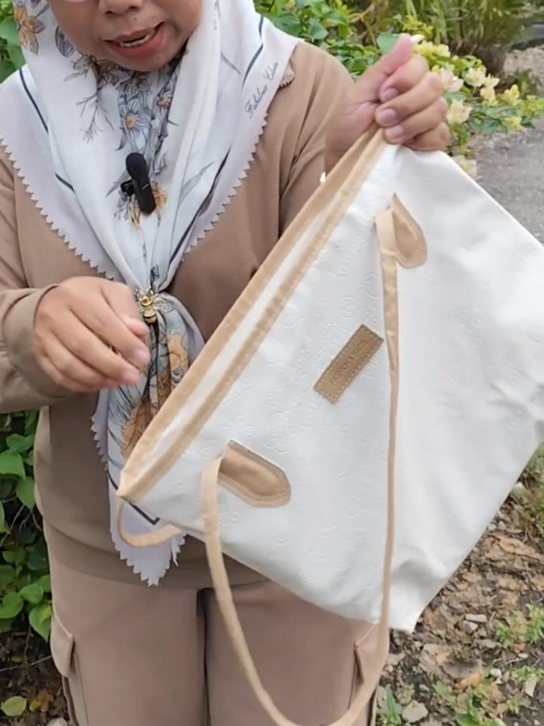 Stylish Tote Bag Promo