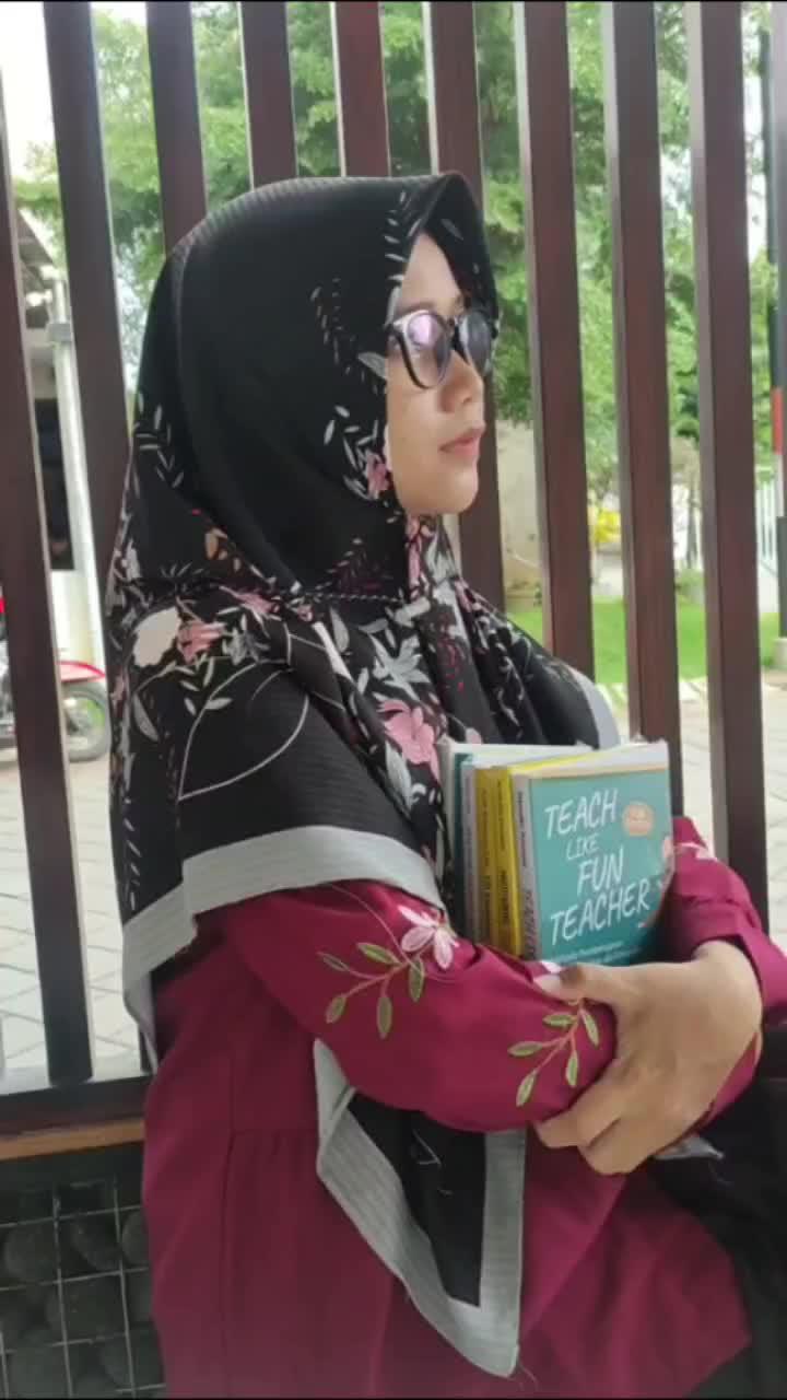 Bestseller Teacher Book Promo