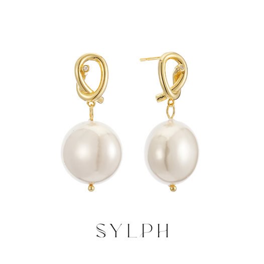 Elegant Jewelry Promotion