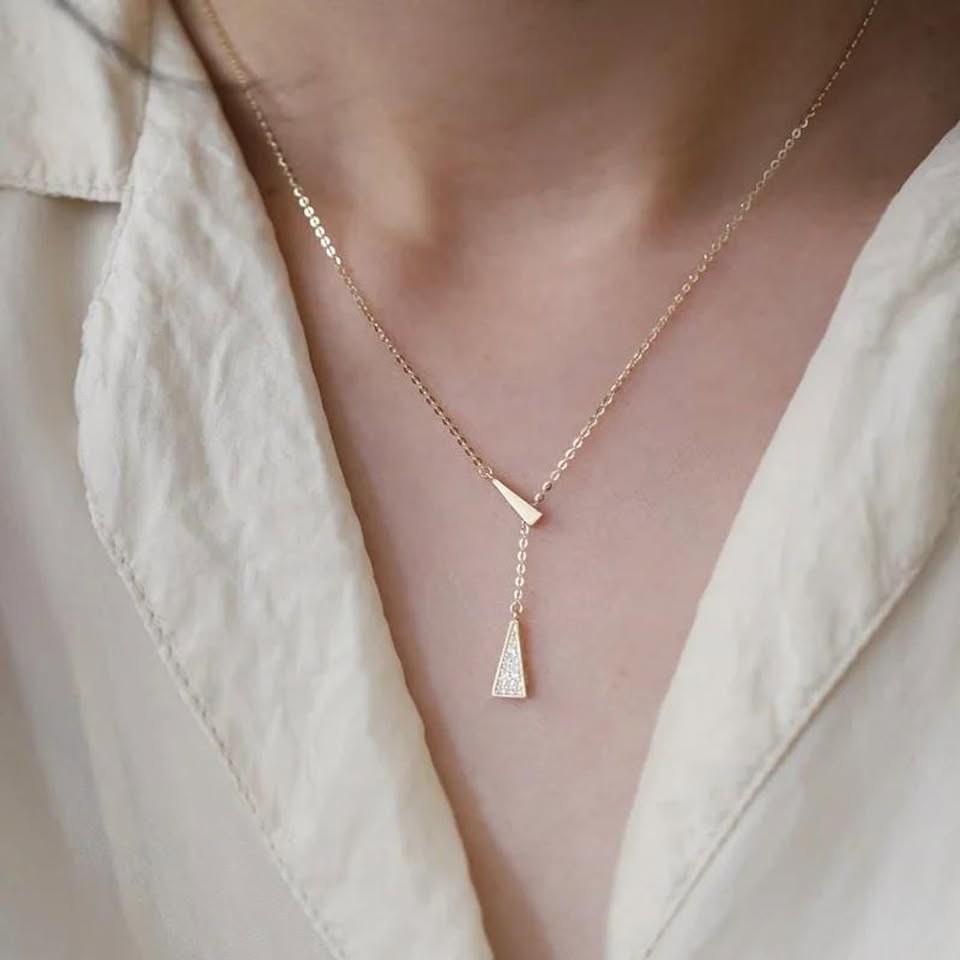 Minimalist Jewelry Collection Promo