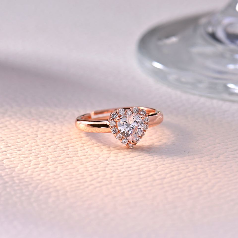 Luxurious Silver Jewelry Promo