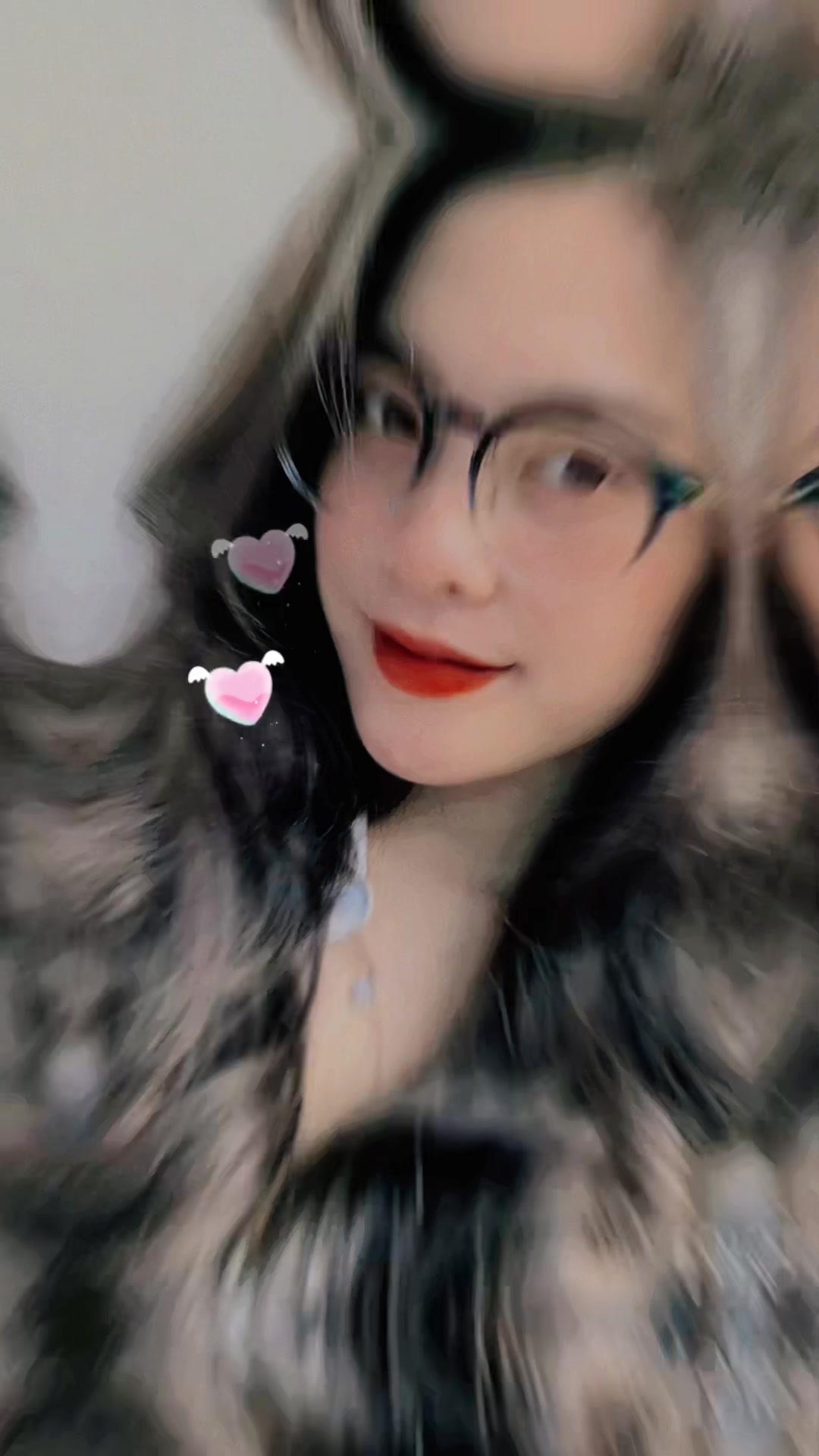 Ombre Glasses Trend Promo