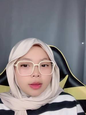 Elastic Frame Eyewear Promotion