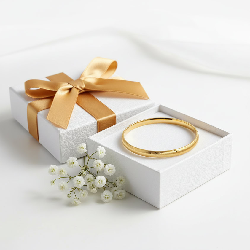 Chic Gold Bangle Jewelry Promo