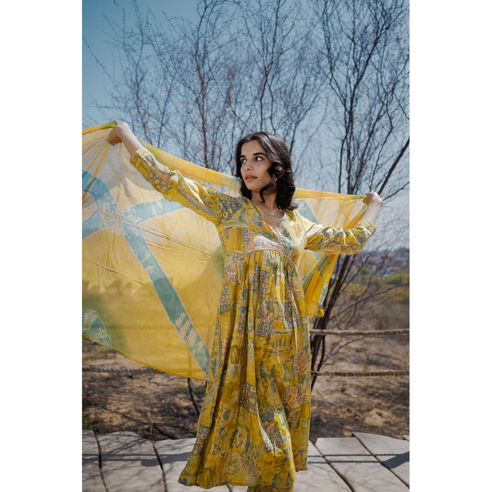 Elegant Fashion Dress Promo