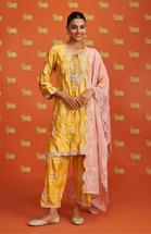 Fashion Apparel Promo