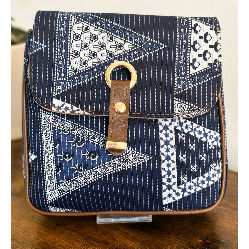 Stylish Bag Discount Offer