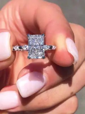 Engagement Ring Jewelry Promo