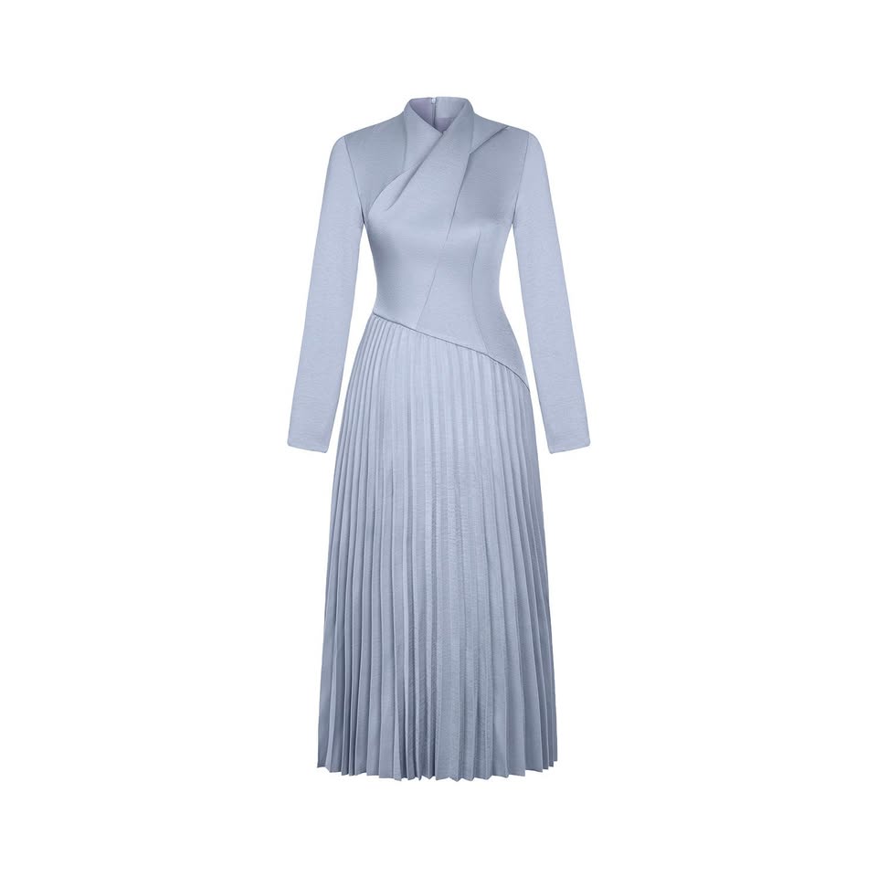 Elegant Dress Promotion