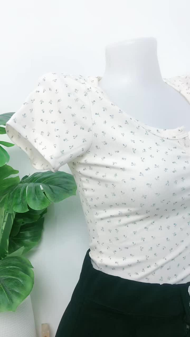 Fashion Apparel Ready to Ship Promo
