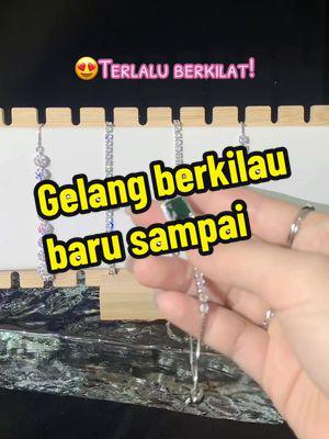 Sparkling Bracelet Jewelry Promo