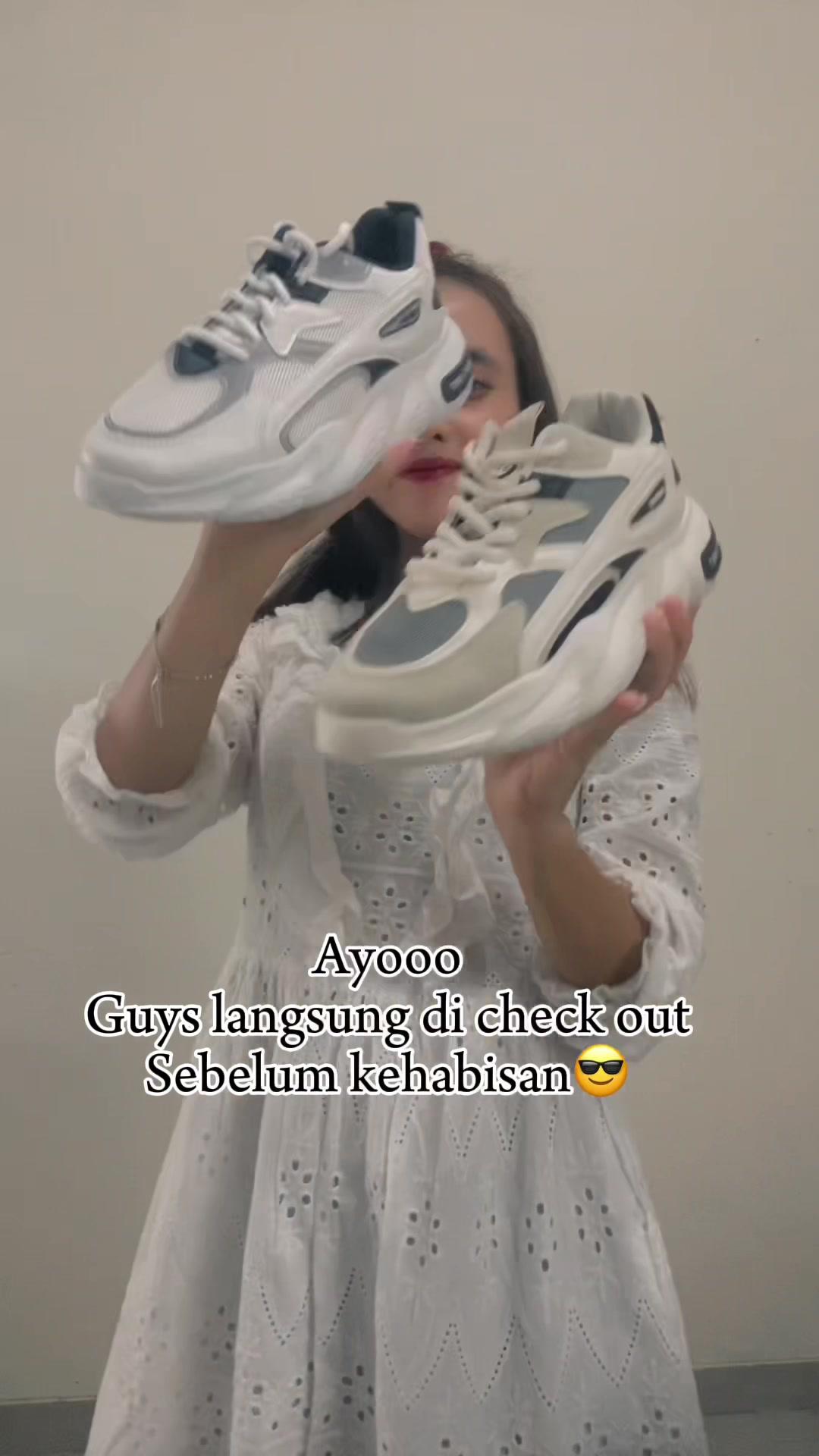 Sneakers Promo for Ramadhan