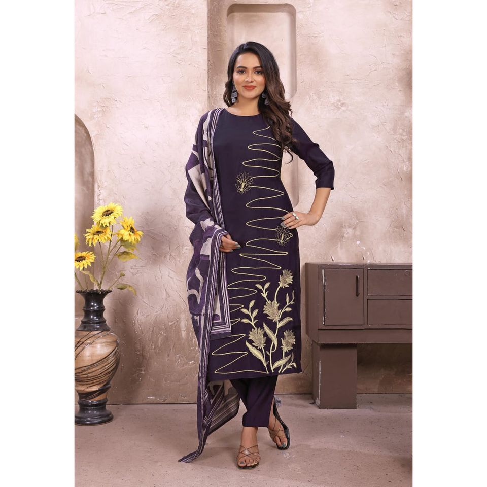 Artistic Indian Kurtis Fashion Promo