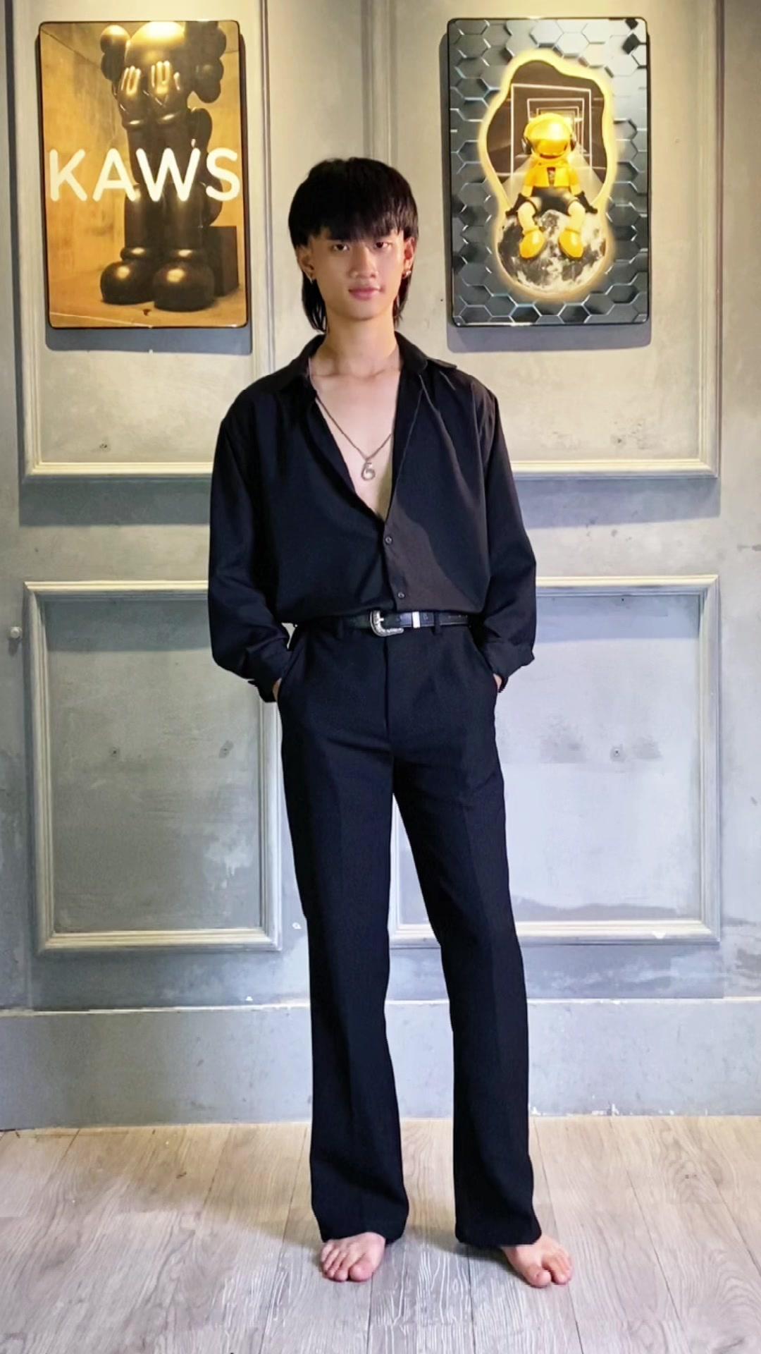 Chelsea Boots Fashion Promo