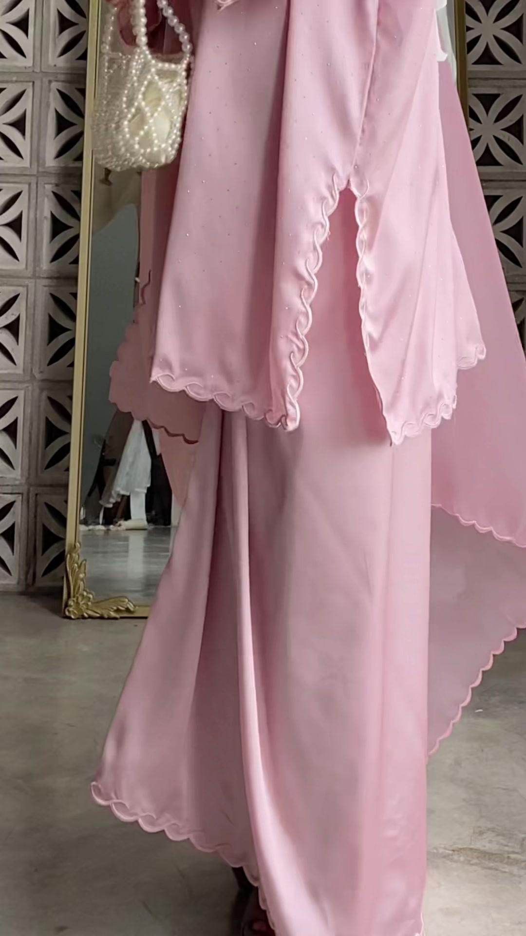 Baju Kurung Fashion & Apparel Promo