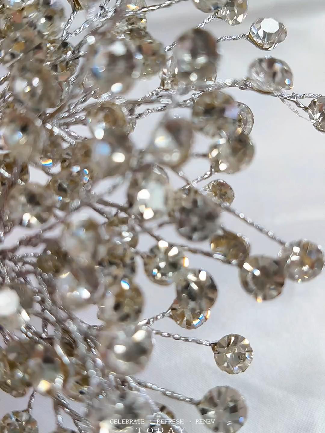 Elegant Headband Jewelry Promo