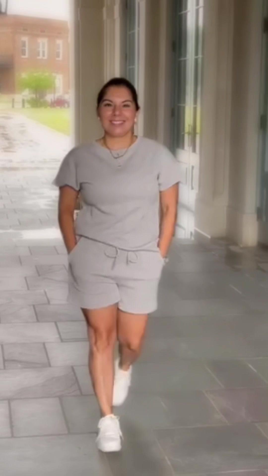 Mother's Day Casual Outfit Promo
